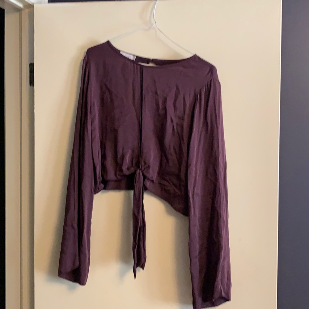 Mauve cropped long sleeve shirt